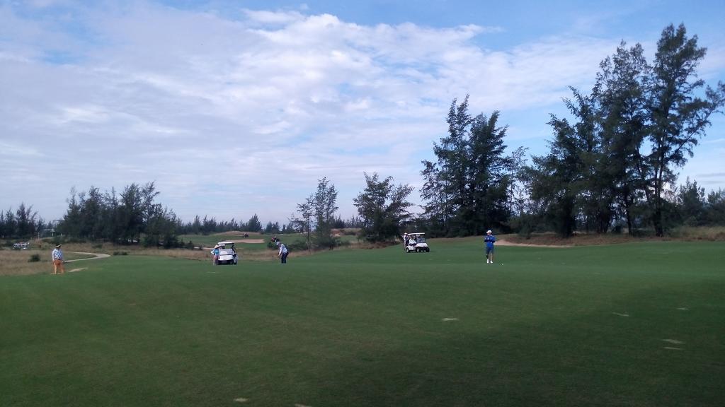 Ocean Apartment Spa & Golf Danang Luaran gambar